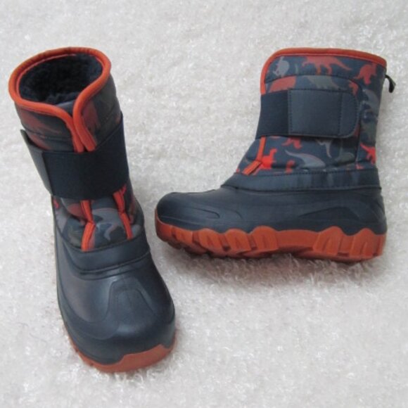 Dinosuar Print Snow Boots size 13/1 NEW - Picture 2 of 3